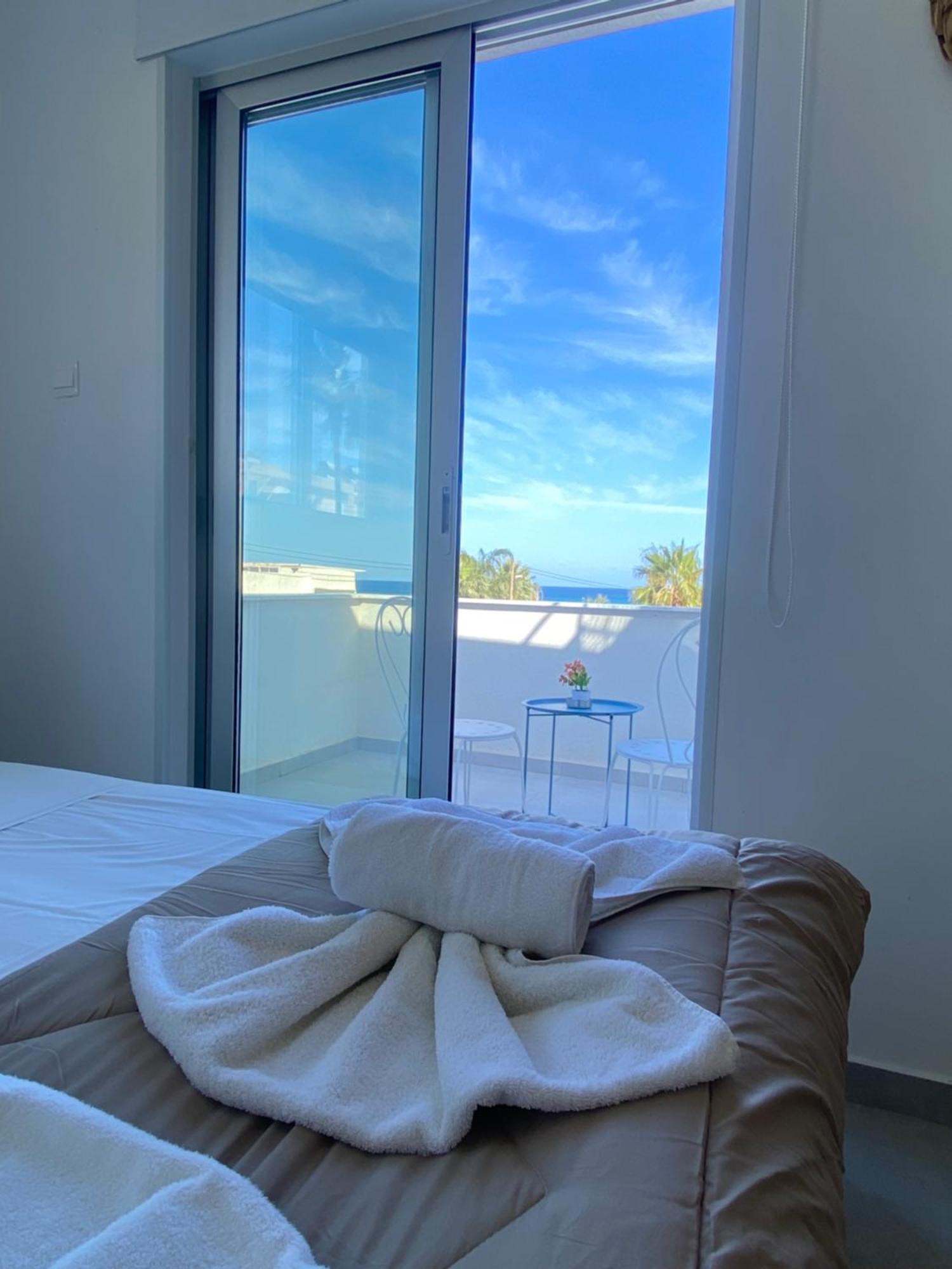 Wake Up By The Sea Flats * Protaras