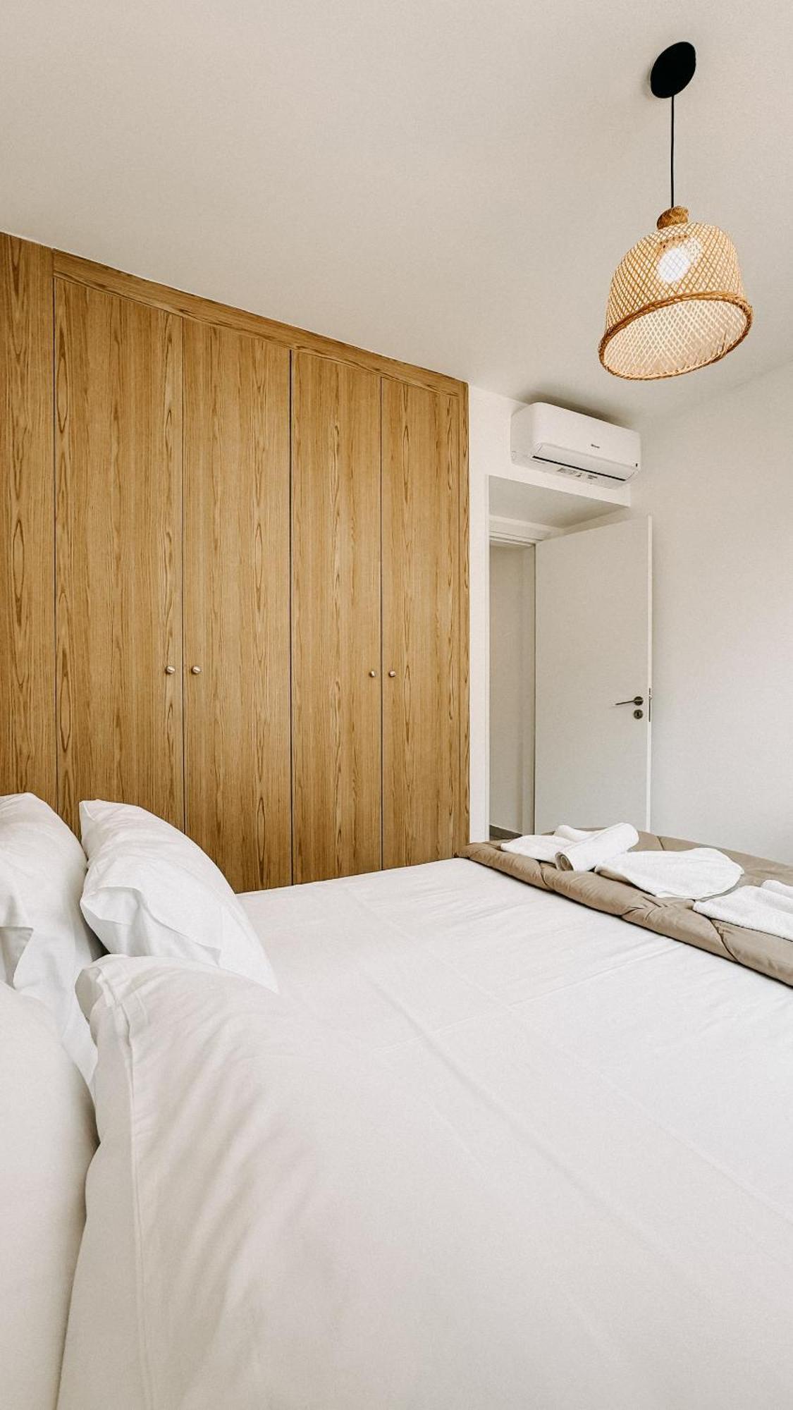 Wake Up By The Sea Flats *