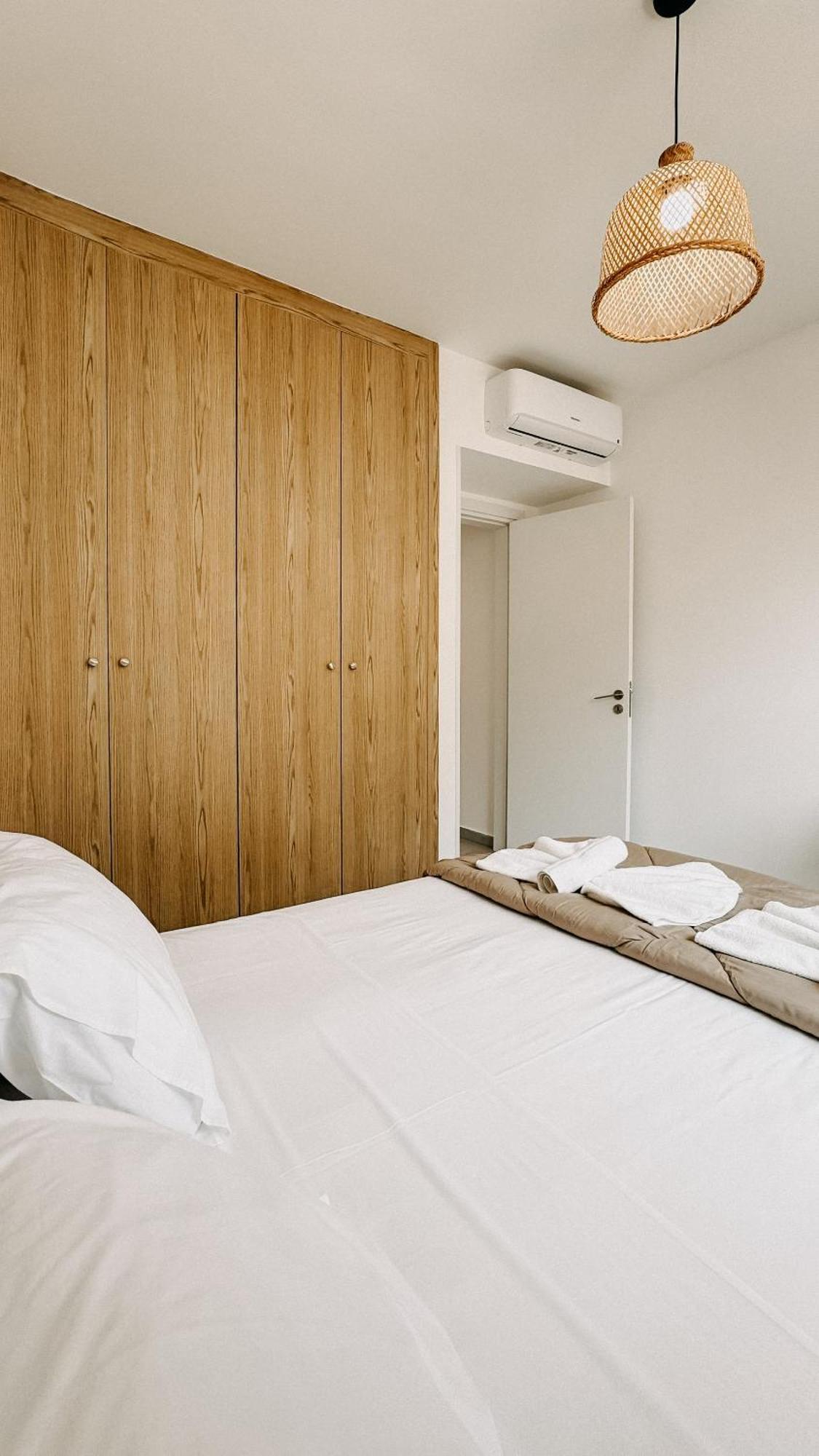 Wake Up By The Sea Flats Apartament